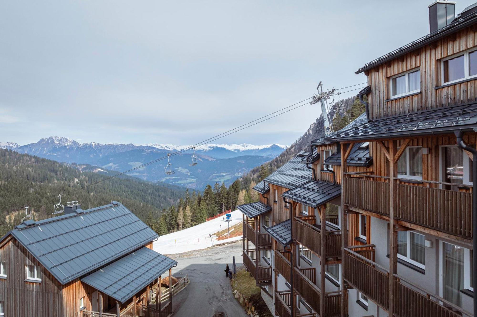 Almresort Gartnerkofel By Alps Resorts Sonnenalpe Nassfeld Exterior foto